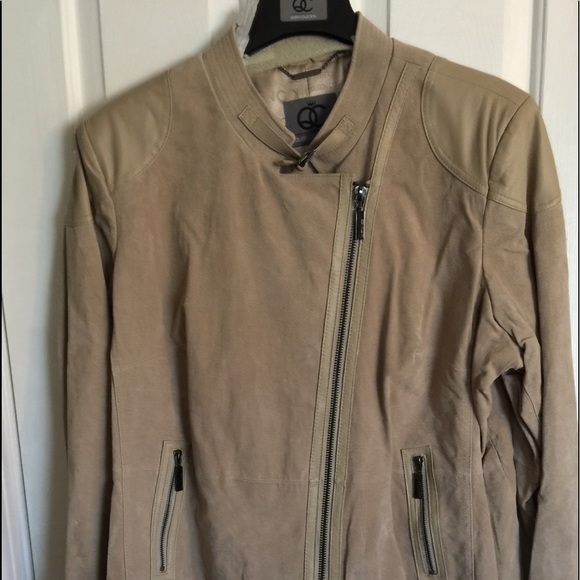 Jacket - Picture 3 of 3